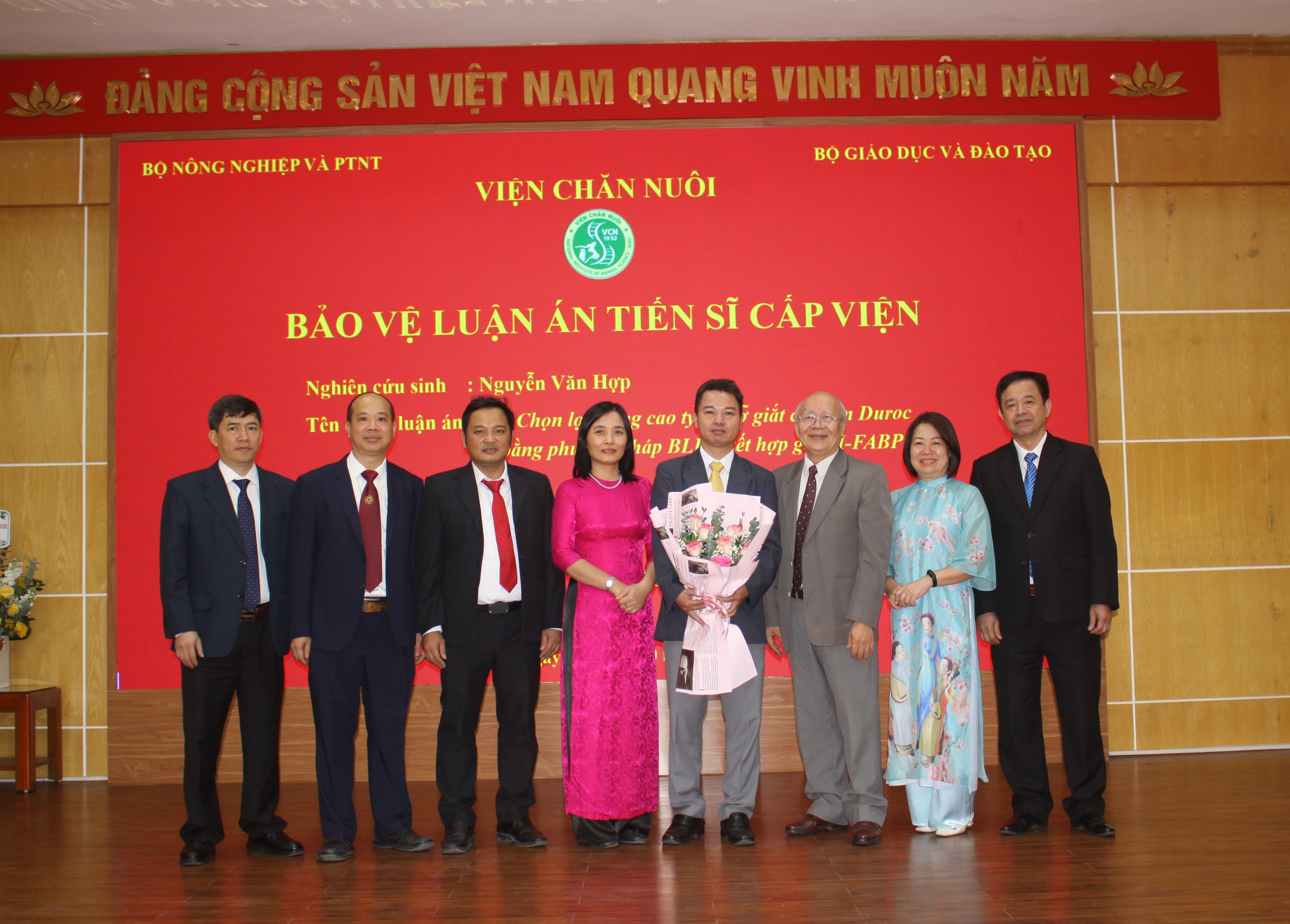 Kết quả đánh giá luận án Tiến sĩ cấp Viện của nghiên cứu sinh Nguyễn Văn Hợp