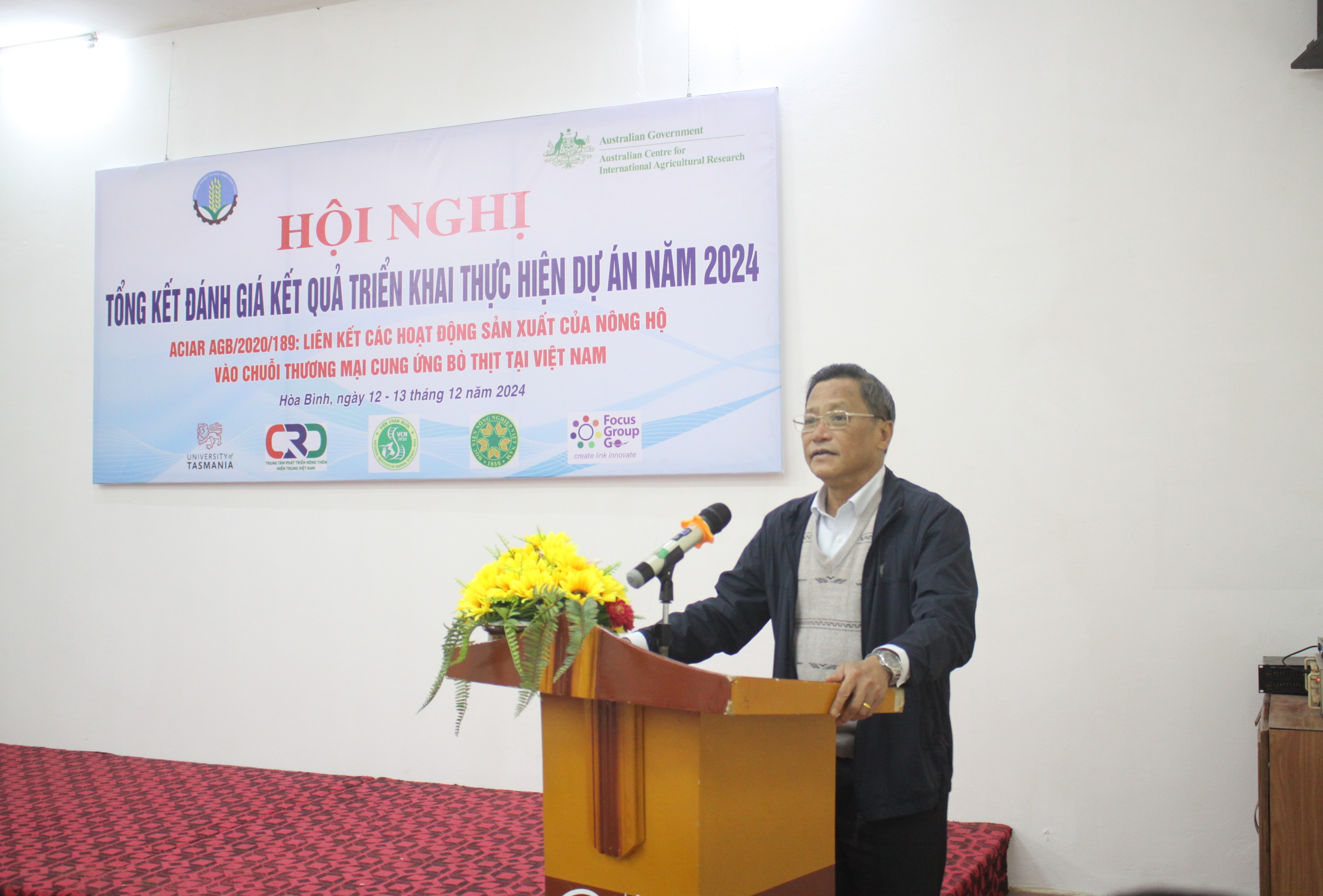 Hội nghị tổng kết năm 2024 đánh giá kết quả triển khai thực hiện Dự án “Liên kết các hoạt động sản xuất của nông hộ vào chuỗi thương mại cung ứng bò thịt tại Việt Nam”