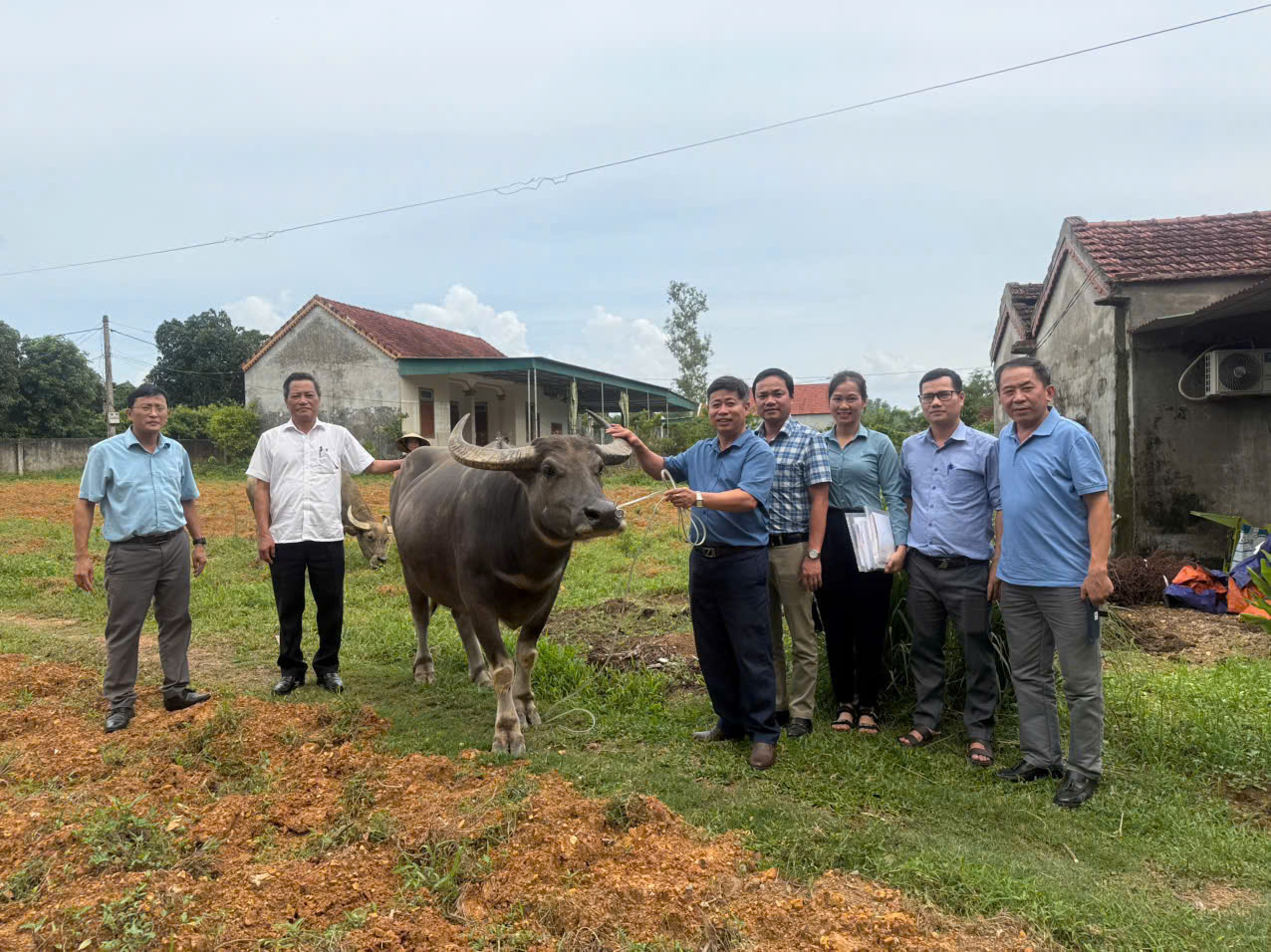 Viện trưởng Phạm Công Thiếu kiểm tra tiến độ thực hiện nhiệm vụ Khoa học công nghệ tại Nghệ An và Hà Tĩnh